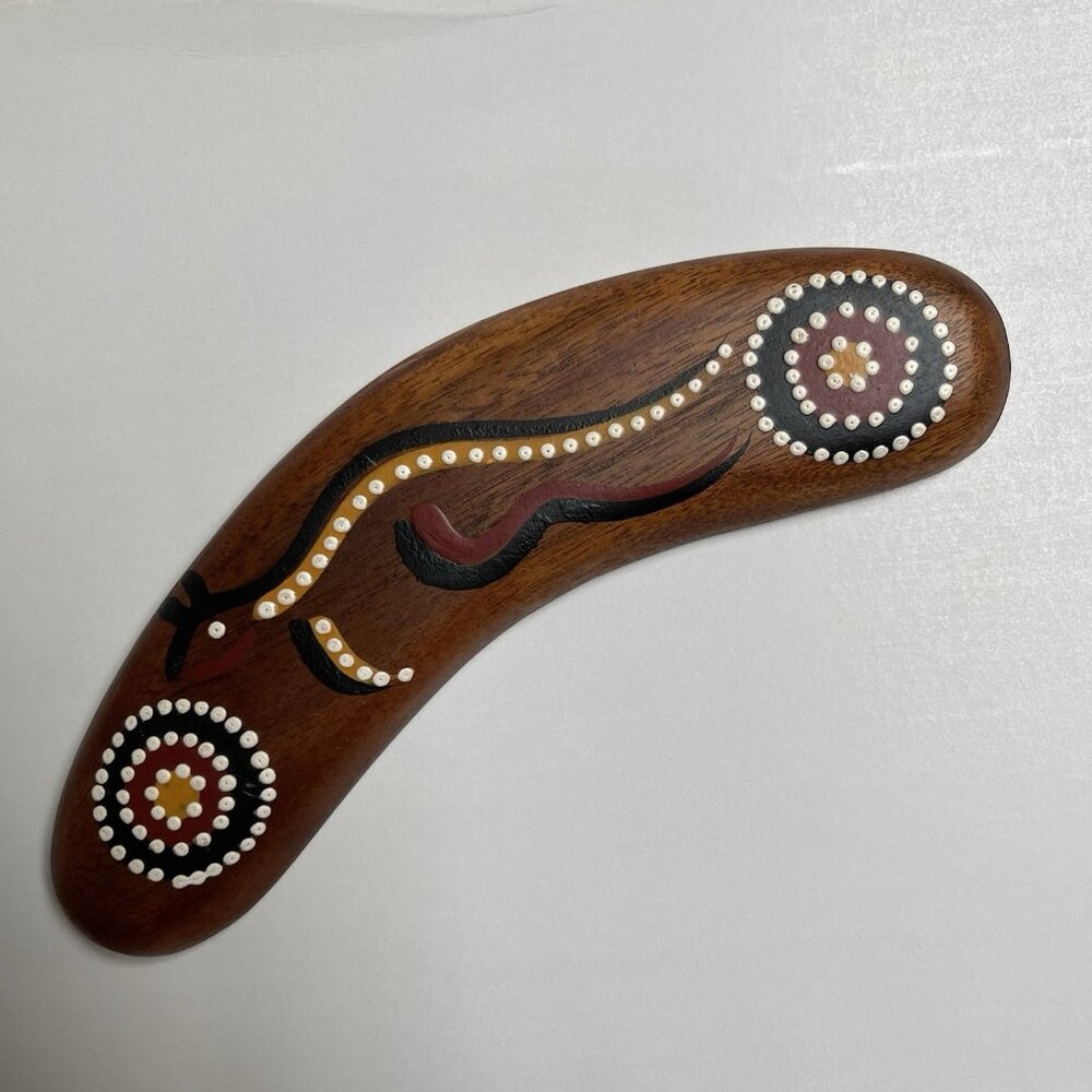 Australian Wooden Boomerang Hand Painted Tribal Kangaroo Wood Travel Memorabilia